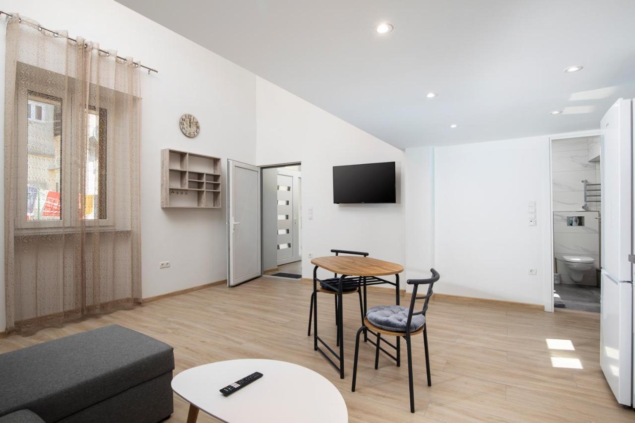 Centar City Pula Apartments Ngoại thất bức ảnh
